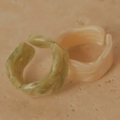 Peppermayo - Museum Date Resin Ring - Green -Accessories Shop 060836ae0cb04f83b5348fb3a5f4b034 1024x1024