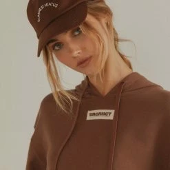 Vacancy Supply - Time Out Dad Cap - Choc Brown -Accessories Shop 090706e62e994586911966ffc2b4e15f 1024x1024