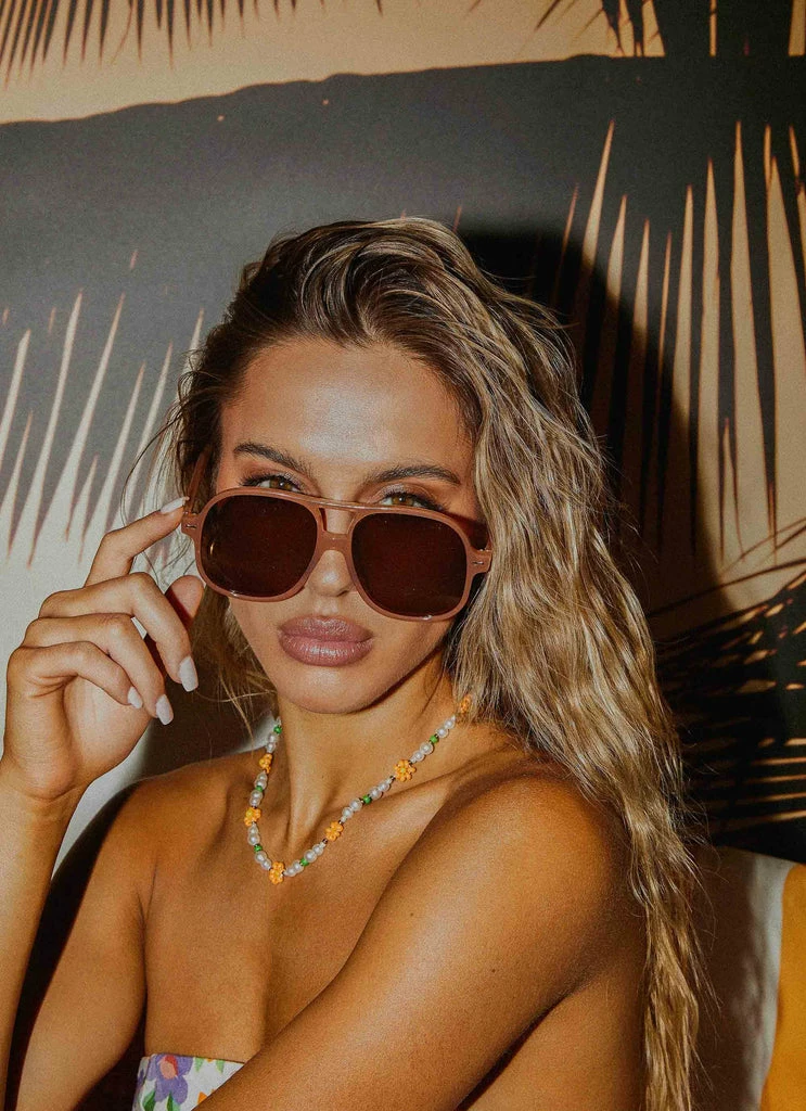 Peppermayo - Lindsay Sunglasses - Orange 6 Peppermayo - Lindsay Sunglasses - Orange - Image 4