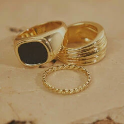 Peppermayo - Turlington Ring Set - Gold & Black -Accessories Shop 6618225acb354b83a20d31d316b6d462 1024x1024