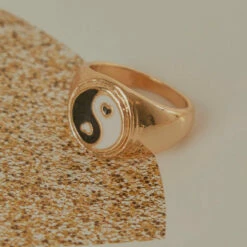 Peppermayo - Thrifting In LA Ring - Gold -Accessories Shop 6f6038c8789f465195ebb863ee767358 1024x1024