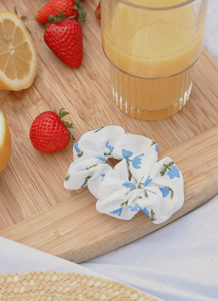 Peppermayo - Casette Scrunchie - Floral 3 Peppermayo - Casette Scrunchie - Floral