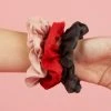Afends - Alice Hemp Scrunchies - Multi -Accessories Shop 95c9828b6dfe4e6bb51429081c86b696 1024x1024