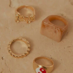 Peppermayo - Pick It Up Ring Set - Gold Red -Accessories Shop 9d5dc366062e4a699f8c8f4901338455 1024x1024