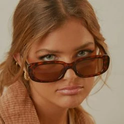 Peppermayo - Hepburn Sunglasses - Tort -Accessories Shop Peppermayo Elise 15.3.22 P4 87 1024x1024