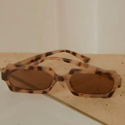 Peppermayo - Hawn Sunglasses - Pudding -Accessories Shop a270c20f5fcb454081df841b2b6cded9 1024x1024