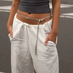 Peppermayo - Arabella Chain Belt - Silver -Accessories Shop da432dc188ba41db875d33b24235e2cb 1024x1024