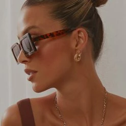 Peppermayo - Beach House Sunglasses - Tort -Accessories Shop de84c9ee5bbc4c06a9a6bc207d9c1ea7 1024x1024