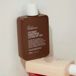 We Are Feel Good Inc - Coconut Sunscreen Lotion SPF50+ 200ml - Multi