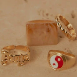 Peppermayo - Pick It Up Ring Set - Gold Red -Accessories Shop eeb690c4142f48539d08b8c1064b1b06 1024x1024