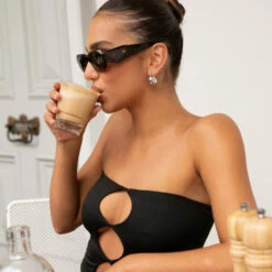 Peppermayo - Heart Throb Earrings - Silver -Accessories Shop f15b5472a1ee4c709cf1dfc10d53a361 1024x1024