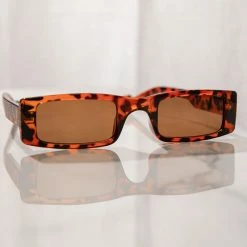 Peppermayo - Marie Sunglasses - Tort -Accessories Shop f6f18109621a44d49e0f5912527ceb3a 1024x1024