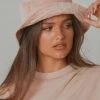 Afends - Cara Hemp Corduroy Bucket Hat - Ash Pink